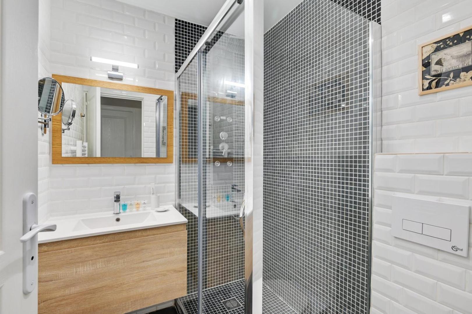 216 Suite Vintage Spirit - Superb Apartement باريس المظهر الخارجي الصورة